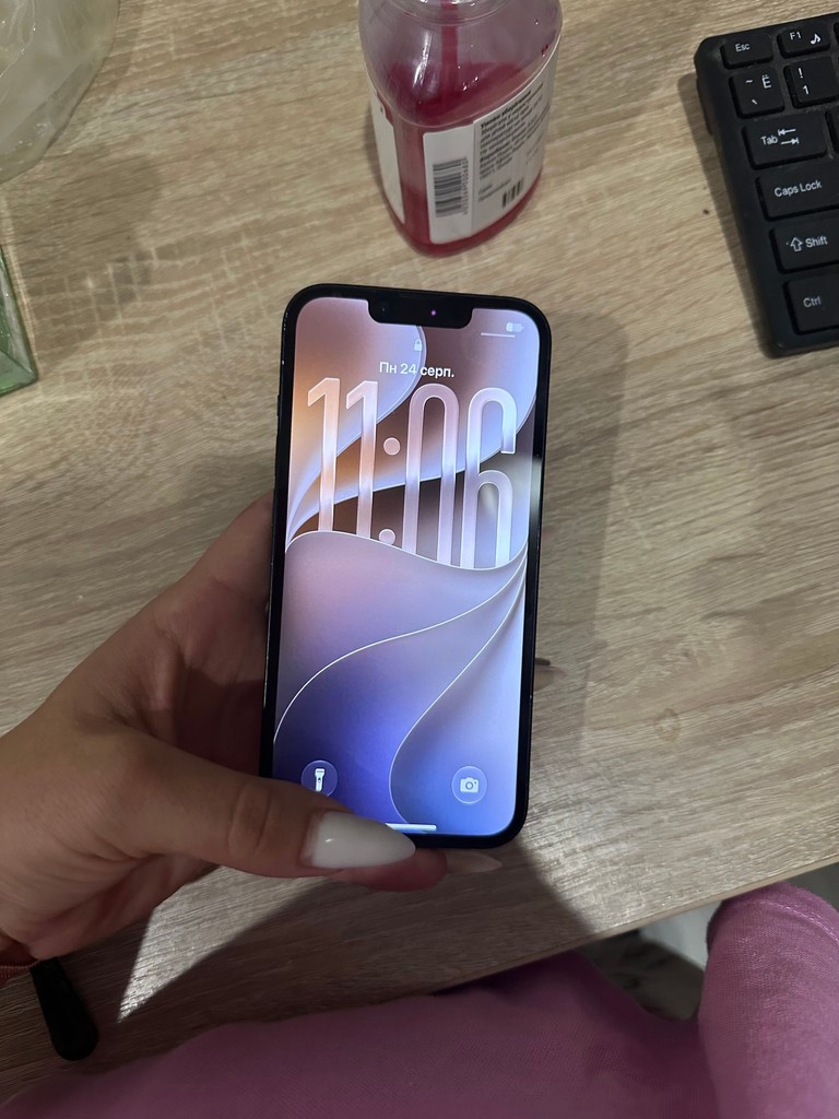 Купити Apple iPhone 14 128GB Midnight (MPUF3) Б/У