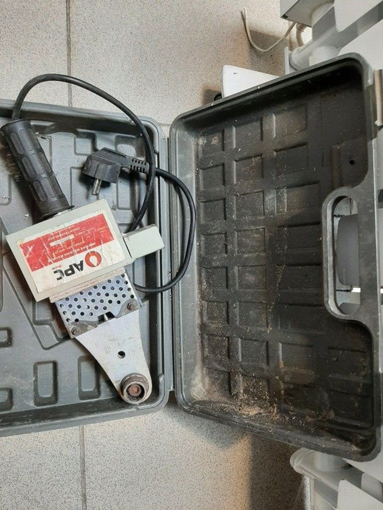 Дешиво Apc wm-13 с ломбарда