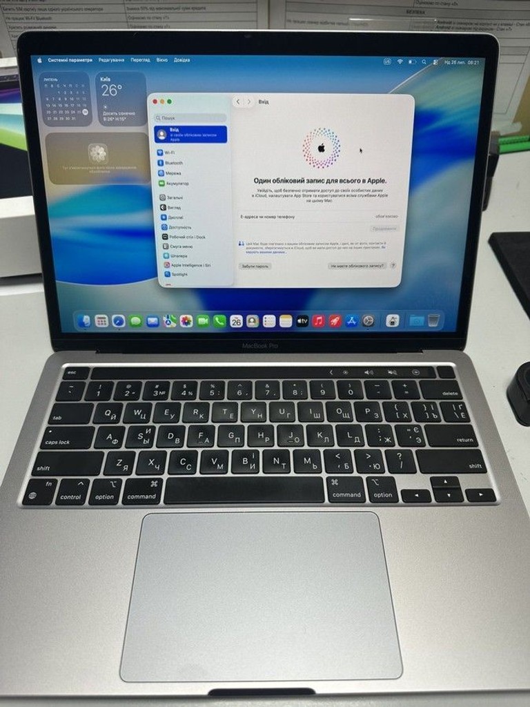 Оголошення Apple a2338 macbook pro 13,3" m1 8-gpu/ ram8gb/ ssd256gb/ retina, truetone, touch bar Б/У