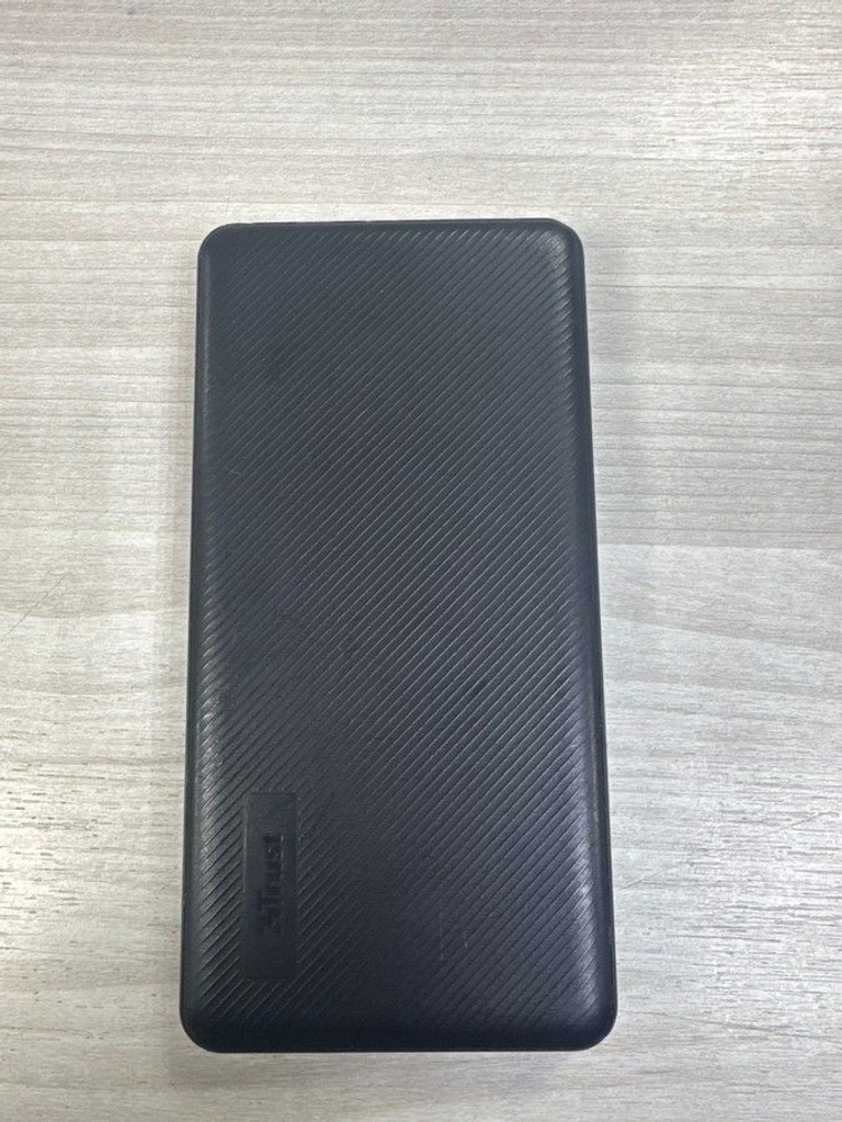 Купити Trust 20000mah Б/У