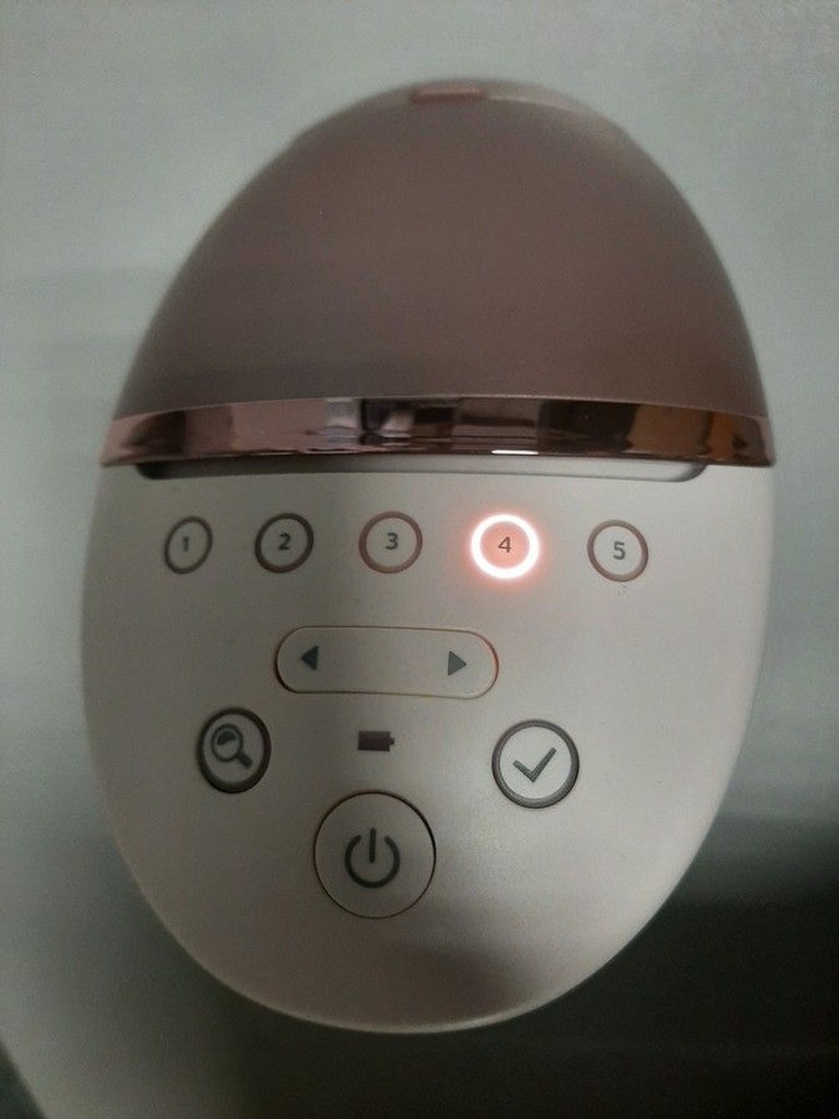 Philips Lumea IPL 9900 Series BRI977/00 Код:01-201140095. Зображення 7