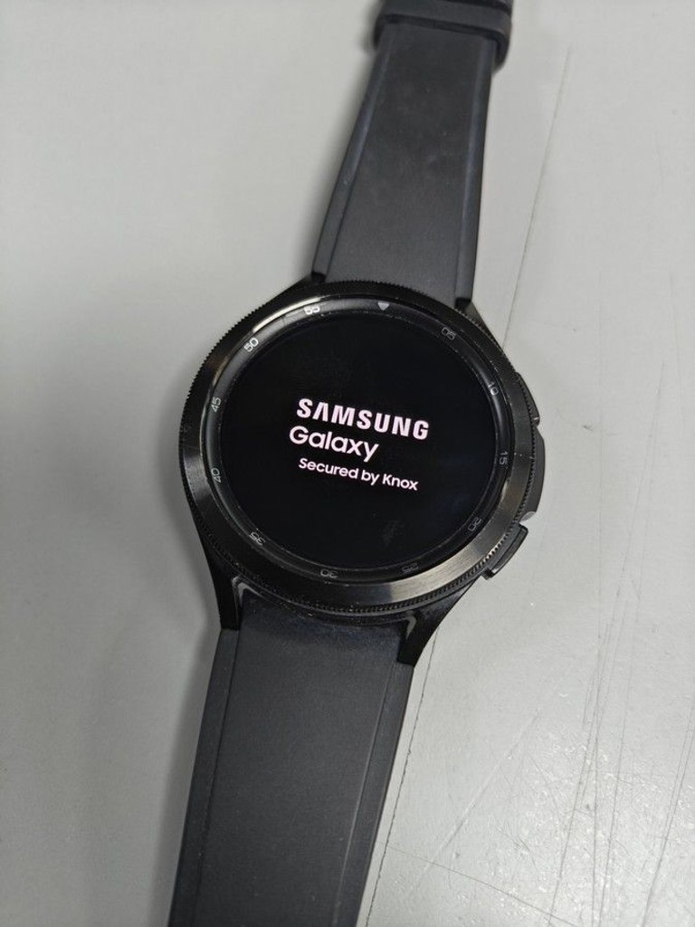 Дешиво Samsung galaxy watch4 classic 46mm с ломбарда