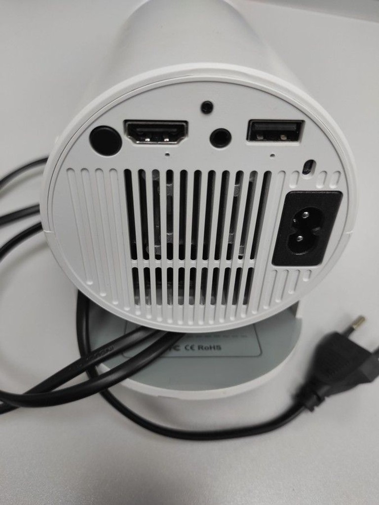 Распродажа Led Projector hy300, продавец Техноскарб