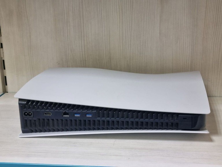 Sony PlayStation 5 825GB Код:01-201090775. Зображення 5