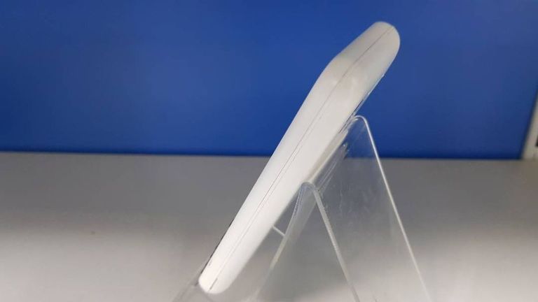 Maxcom MM814 White Код:01-18873549. Изображение 6