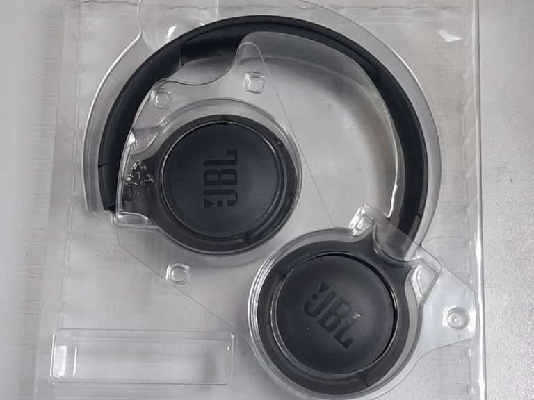 Оголошення Jbl tune 500bt Б/У