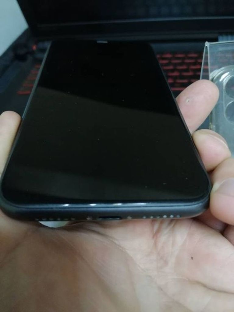 Розпродаж Apple iphone 11 64gb, продавець Техноскарб