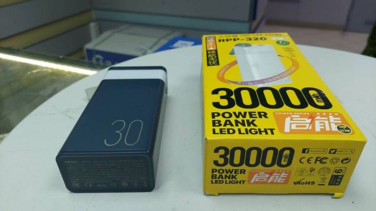 Купити Remax rpp-320 30000mah chinen series 20w+22.5w fast charging power bank with led Б/У