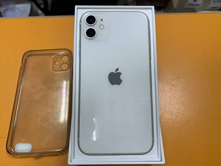 Дешево Apple iphone 11 64gb з ломбарду
