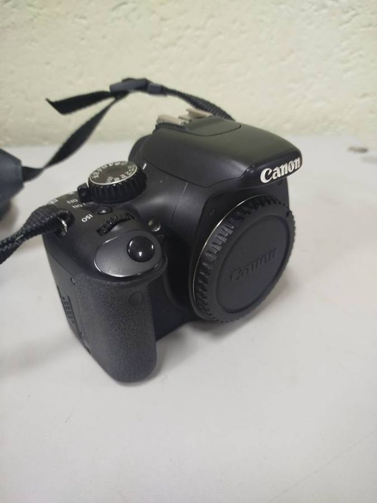 Canon eos 550d body