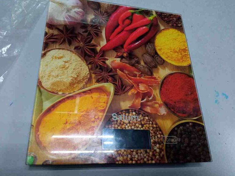 Купити Saturn ST-KS7825 Б/У