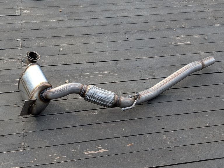 Объявление Каталітичний нейтралізатор для AUDI A3, SKODA OCTAVIA, VW GOLF Б/У