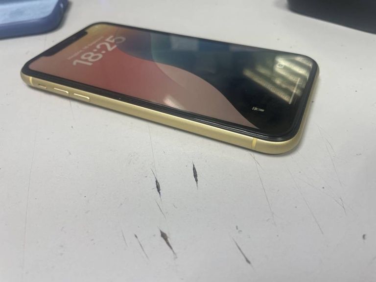 Распродажа Apple iphone xr 64gb, продавец Техноскарб