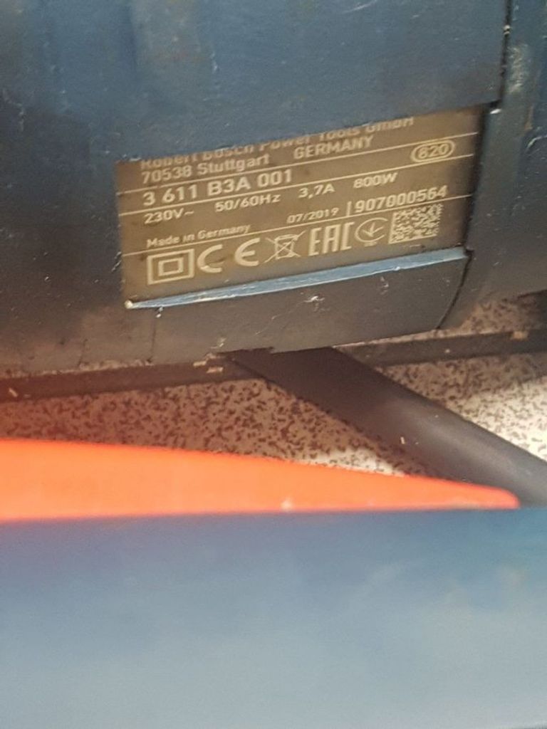 Дешево Bosch GBH 3-28 DRE (061123A000) з ломбарду