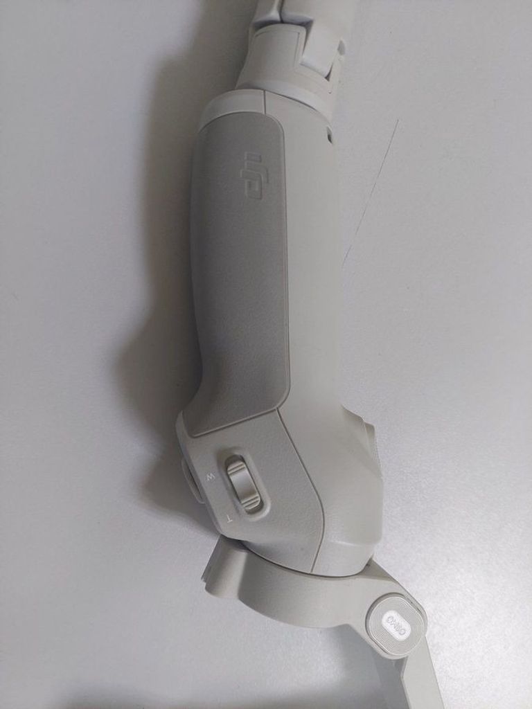 Распродажа DJI Osmo Mobile 4 (CP.OS.00000108.01), продавец Техноскарб