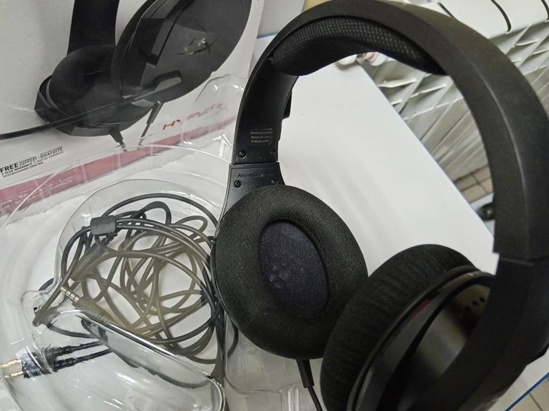 Дешево Hyperx cloud stinger core wireless gaming headset for playstation з ломбарду