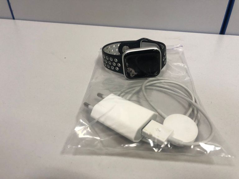 Розпродаж Apple watch series 6 44mm a2292, продавець Техноскарб