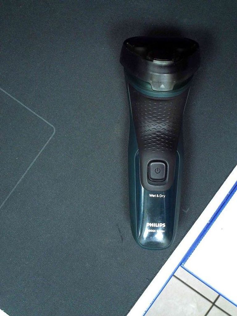 Купити Philips Shaver Series 3000X X3002/00 Б/У