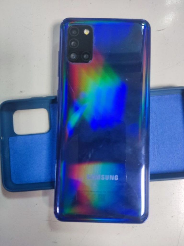 Купити Samsung Galaxy A31 4/64GB Blue (SM-A315FZBU) Б/У