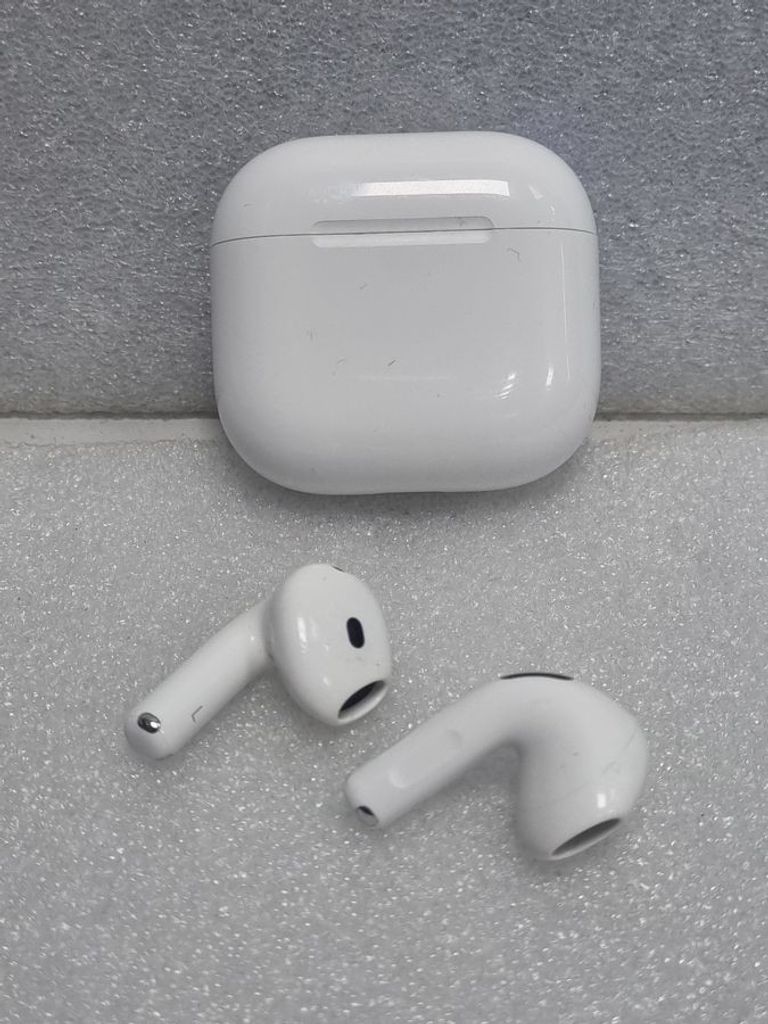 Оголошення Apple airpods 4 Б/У