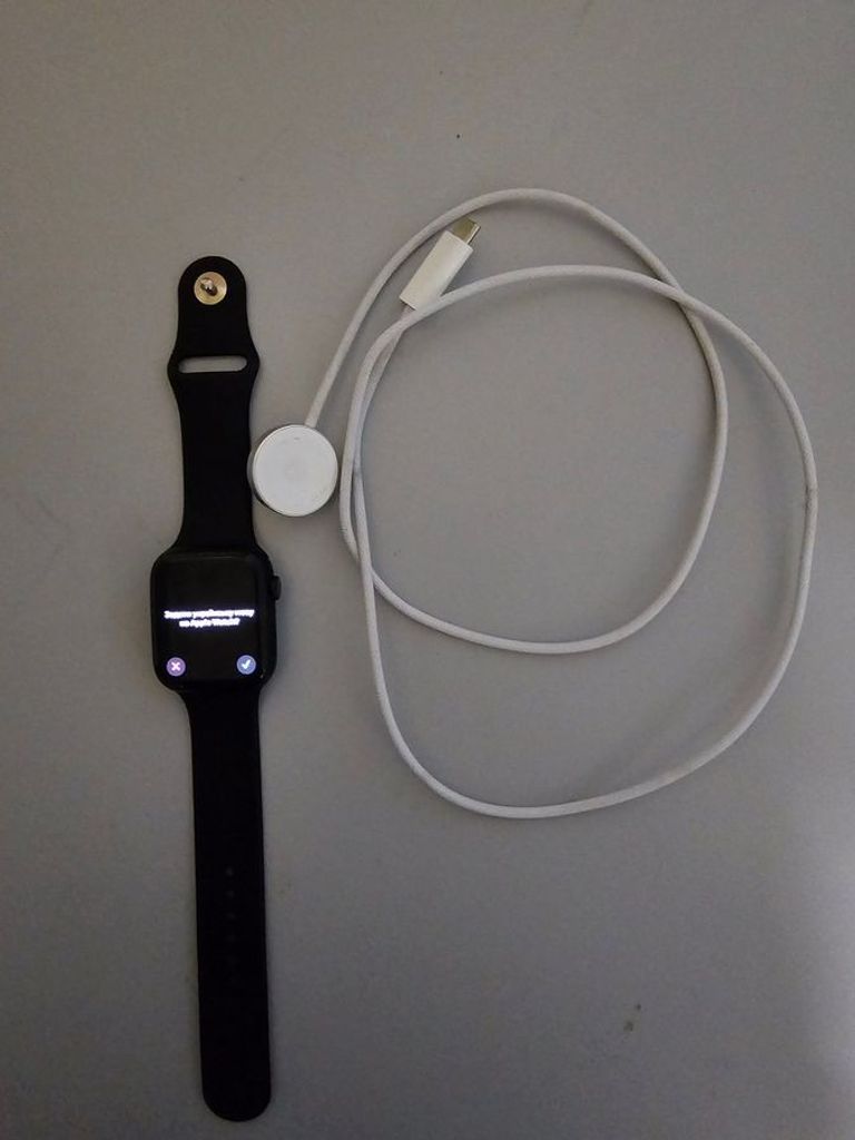 Apple watch series 8 gps 45mm aluminum case Код:01-200796037. Изображение 5