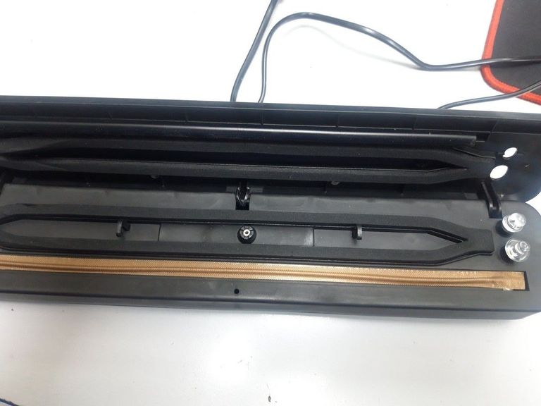 Купить  Vacuum Sealer ZKFK-001 Б/У