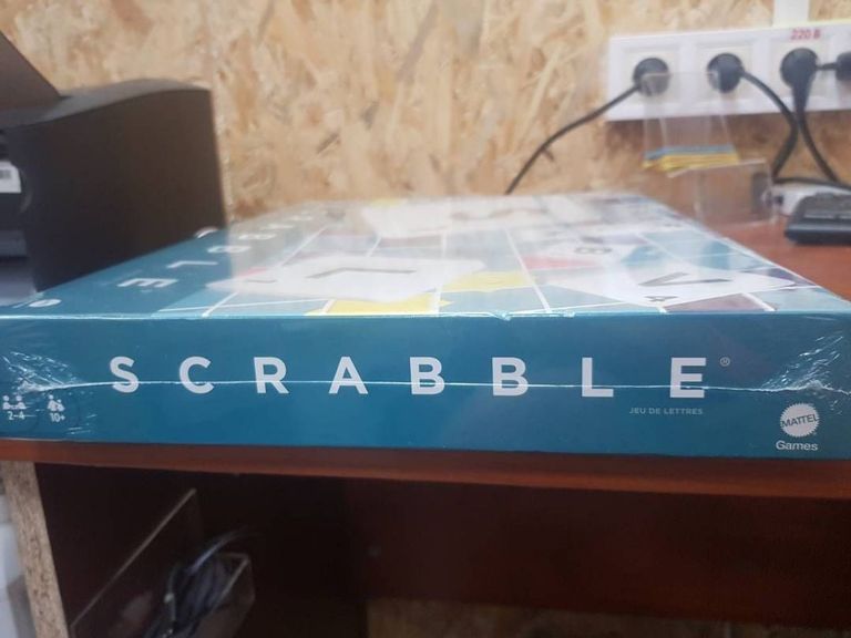 Купить Scrabble y9593 Б/У