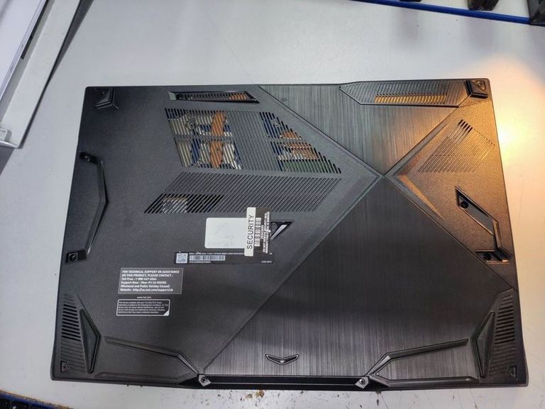 Объявление Msi 15/core i5-11400h ddr4/16gb ddr4/hdd *відсутній/ssd 512 gb/geforce rtx3050 4gb Б/У