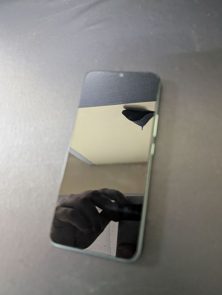 Дешиво Infinix hot 12i 4/64gb с ломбарда