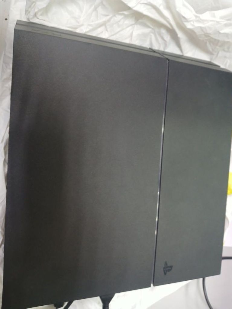 Купити Sony playstation 4 1tb Б/У