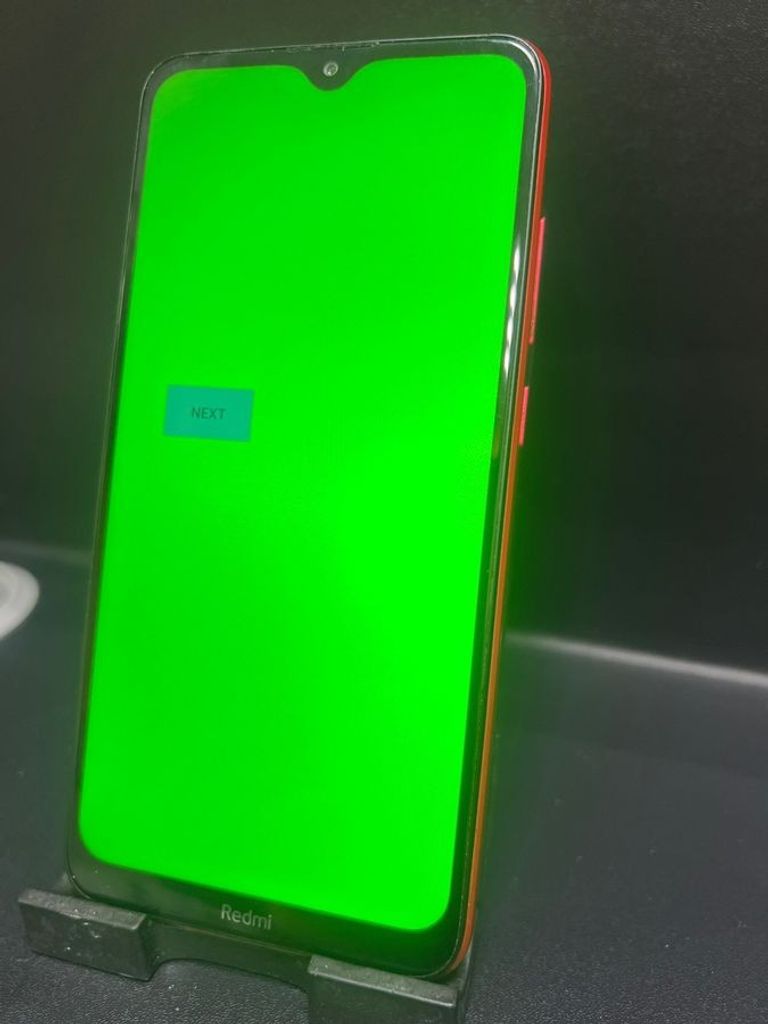 Дешиво Xiaomi Redmi 8A 2/32GB Black с ломбарда