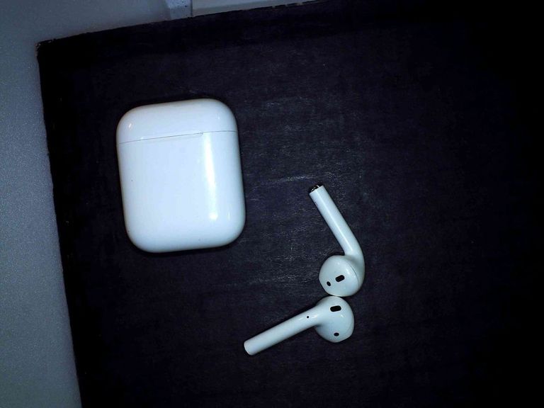 Дешиво Apple airpods 2nd generation a1602, a2031, a2032 с ломбарда