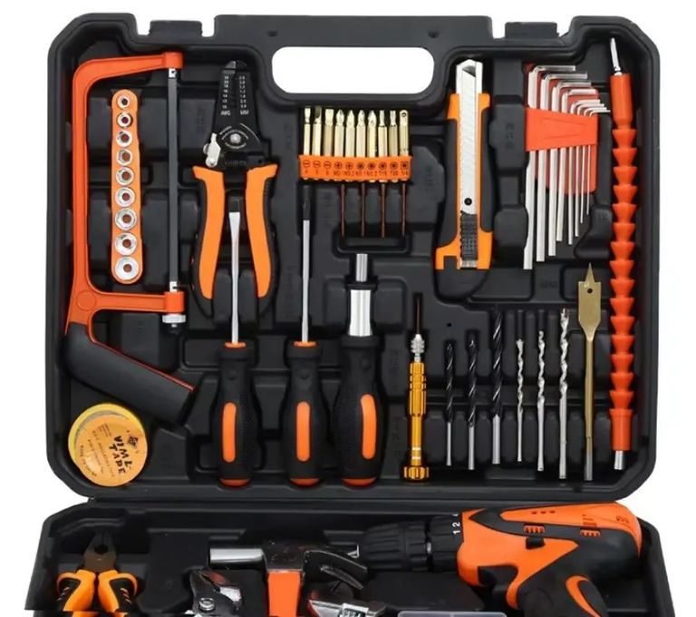 Дешево 102 предмети з ломбарду