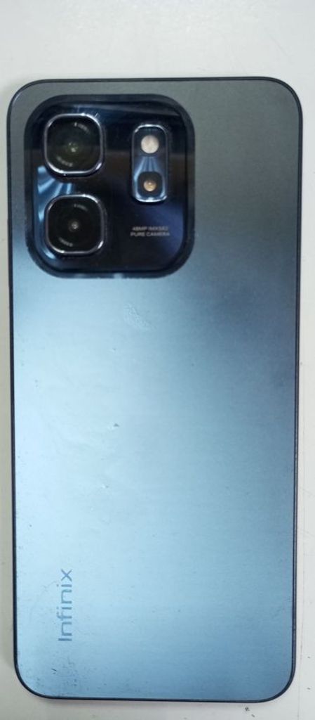 Дешево Infinix hot 50i 4/256gb x6531 з ломбарду