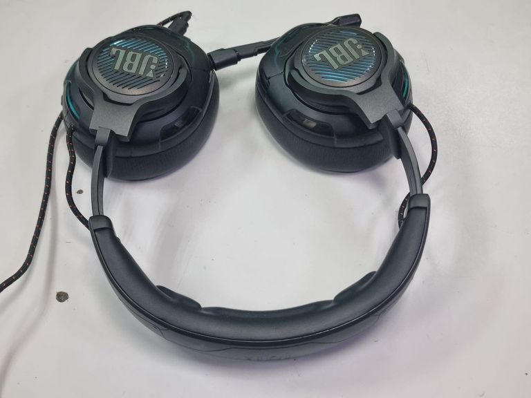 Дешево Jbl quantum one з ломбарду