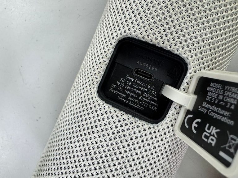 Розпродаж Sony ult field 1, продавець Техноскарб