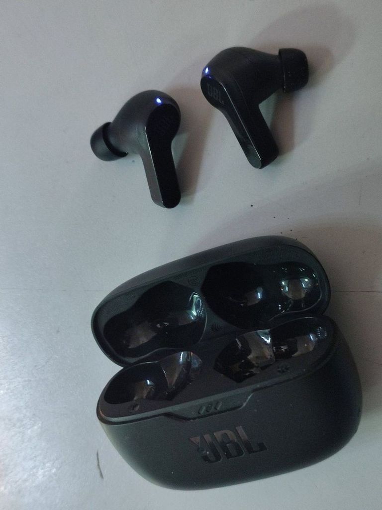 Оголошення Jbl wave beam Б/У