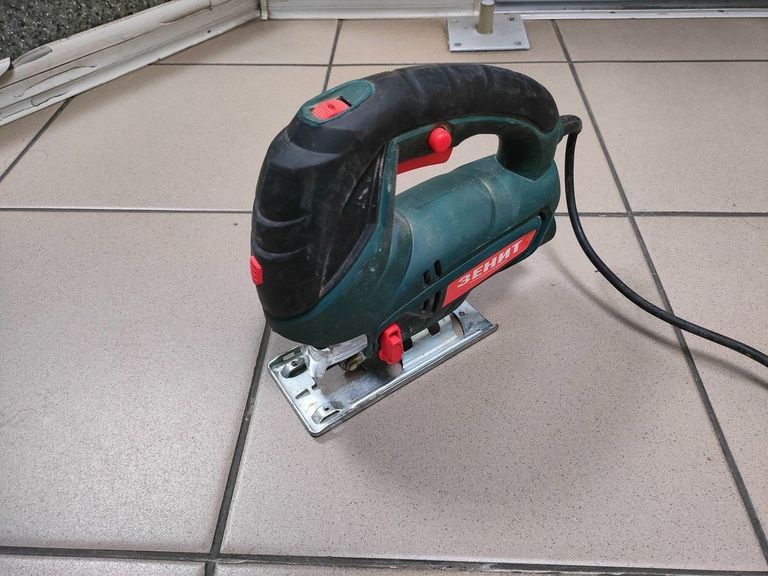 Купити Зенит ЗПЛ-1050М Б/У