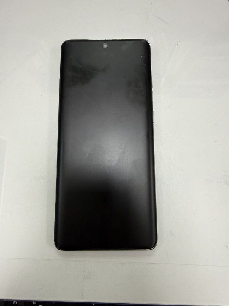 Купити Motorola Moto Edge 60 Pro 12/512GB Sparkling Grape (PB7X0011) Б/У