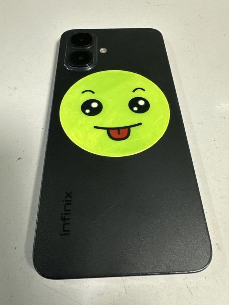 Дешево Infinix smart 10 4/128gb з ломбарду