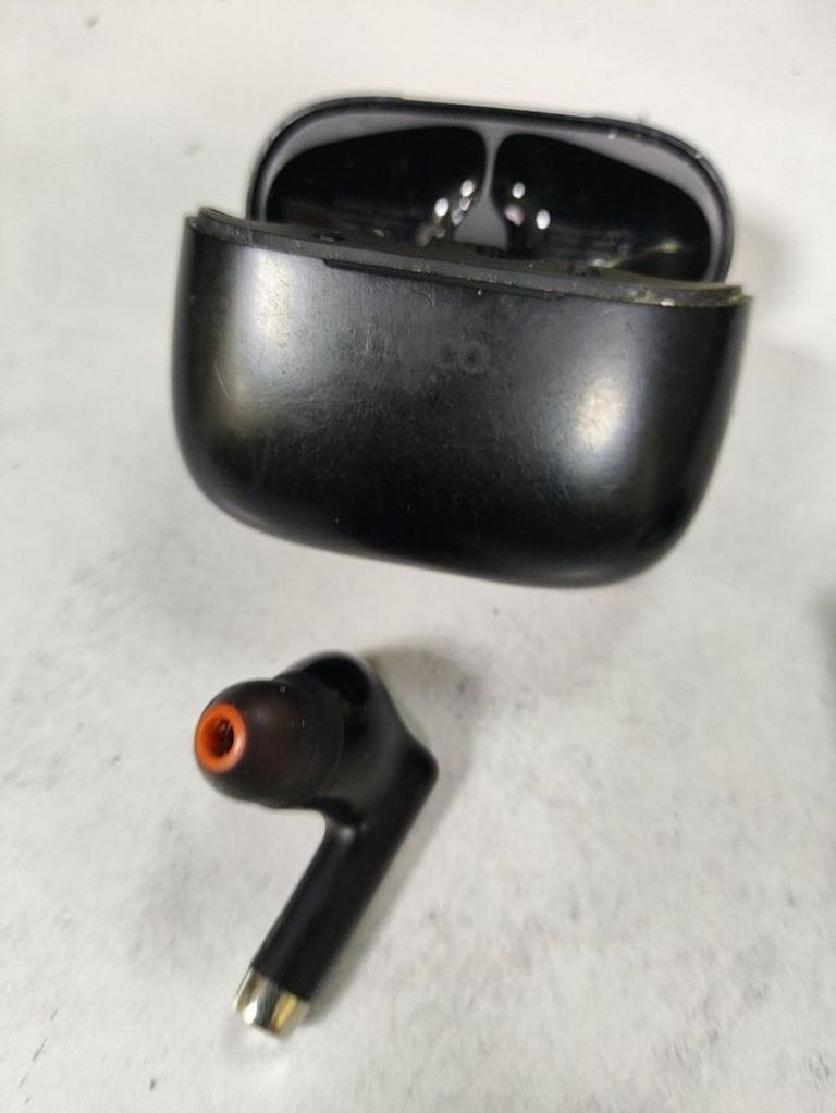 Купити Hoco без моделі Б/У