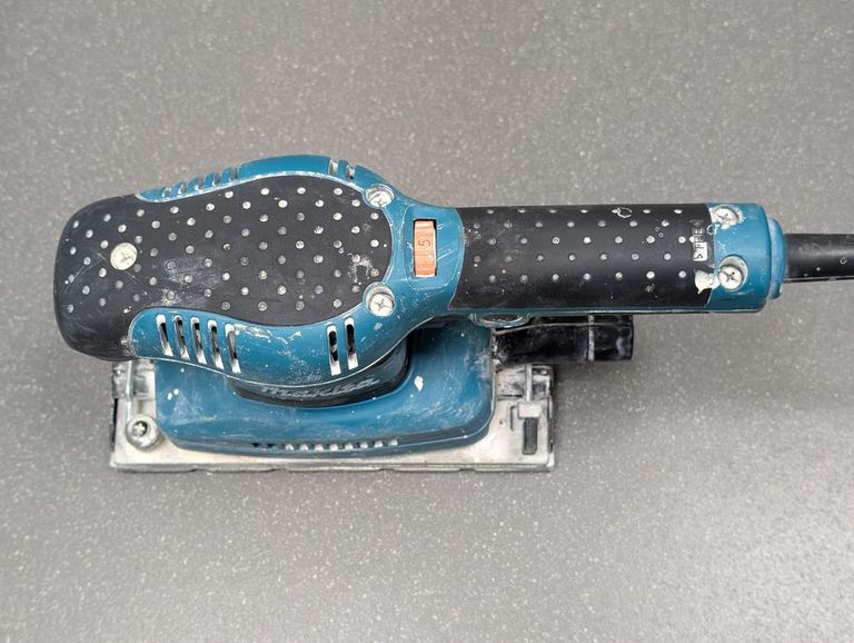 Дешиво Makita BO3711 с ломбарда