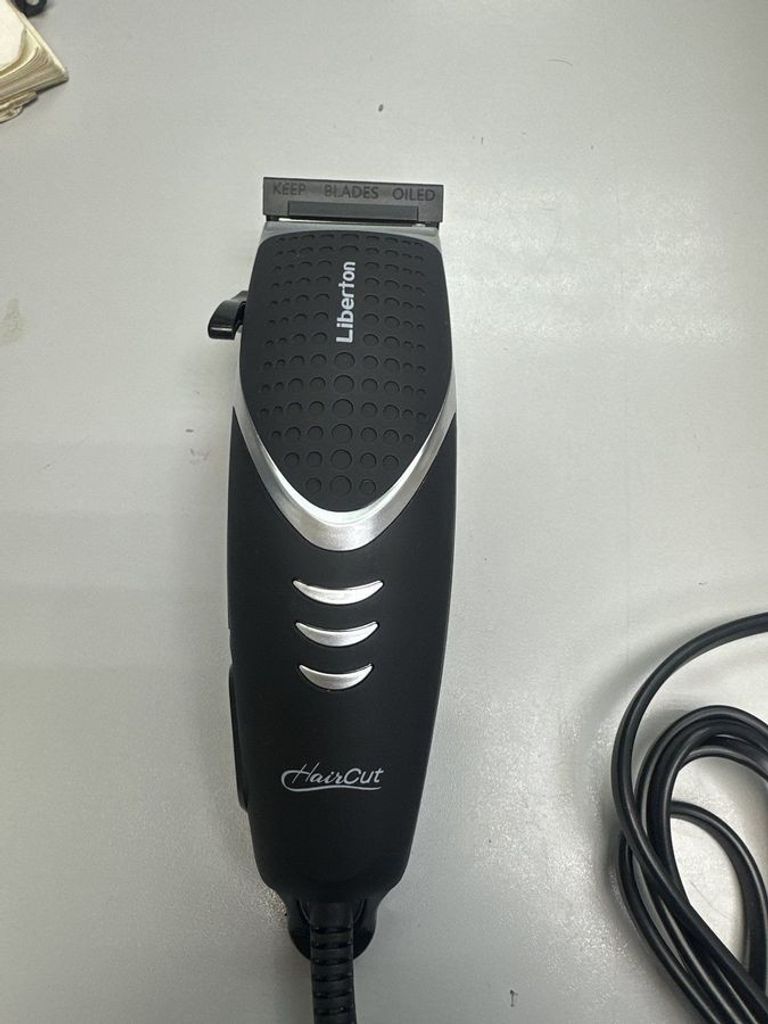 Купити Liberton LHC-7002 Б/У