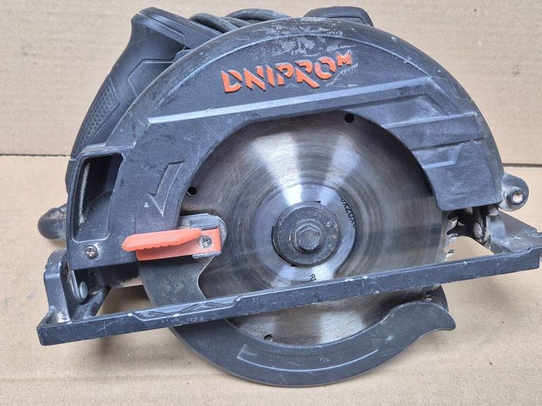 Купити Dnipro-M cs-185lx Б/У