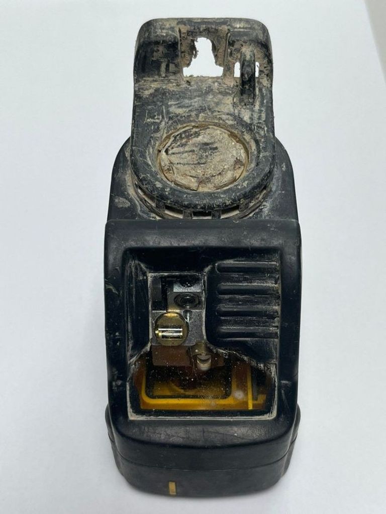 Оголошення Dewalt dw088 Б/У