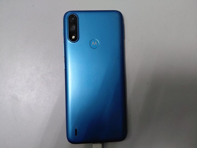 Оголошення Motorola moto e7i power 2/32gb Б/У