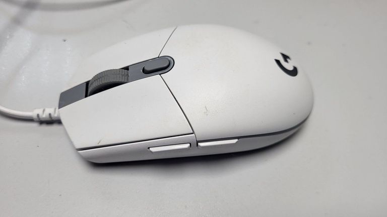 Дешево Logitech g102 lightsync з ломбарду