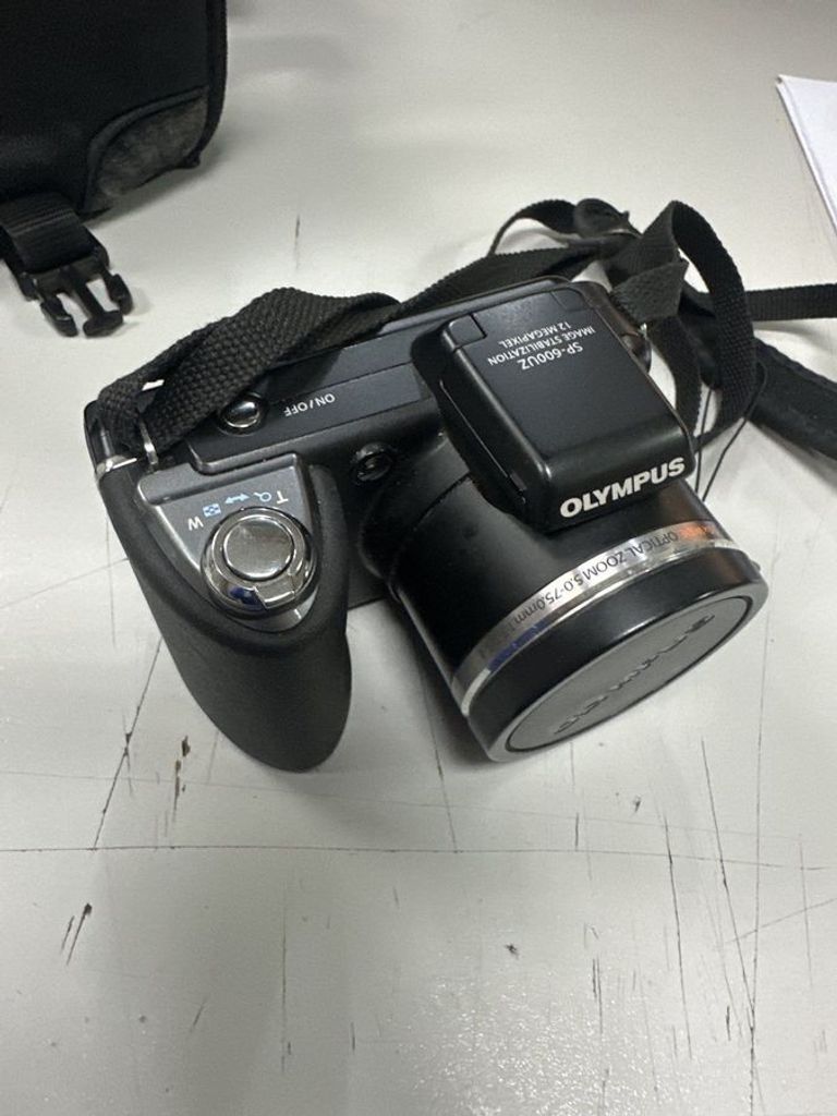 Купити Olympus sp-600uz Б/У