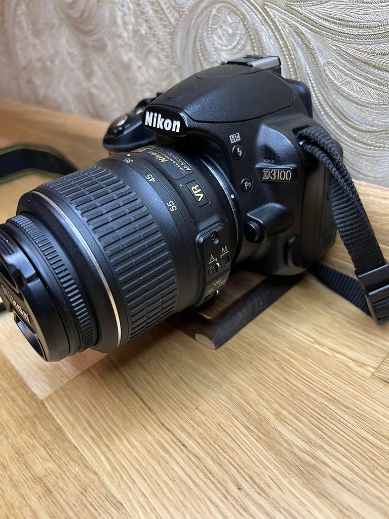 Nikon d3100 nikon nikkor af-s 18-55mm f/3.5-5.6g vr dx Код:null. Изображение 5