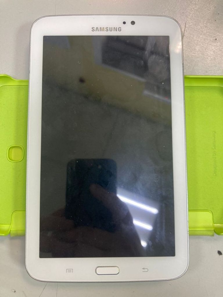 Оголошення Samsung galaxy tab 3 7.0 sm-t210 8gb Б/У